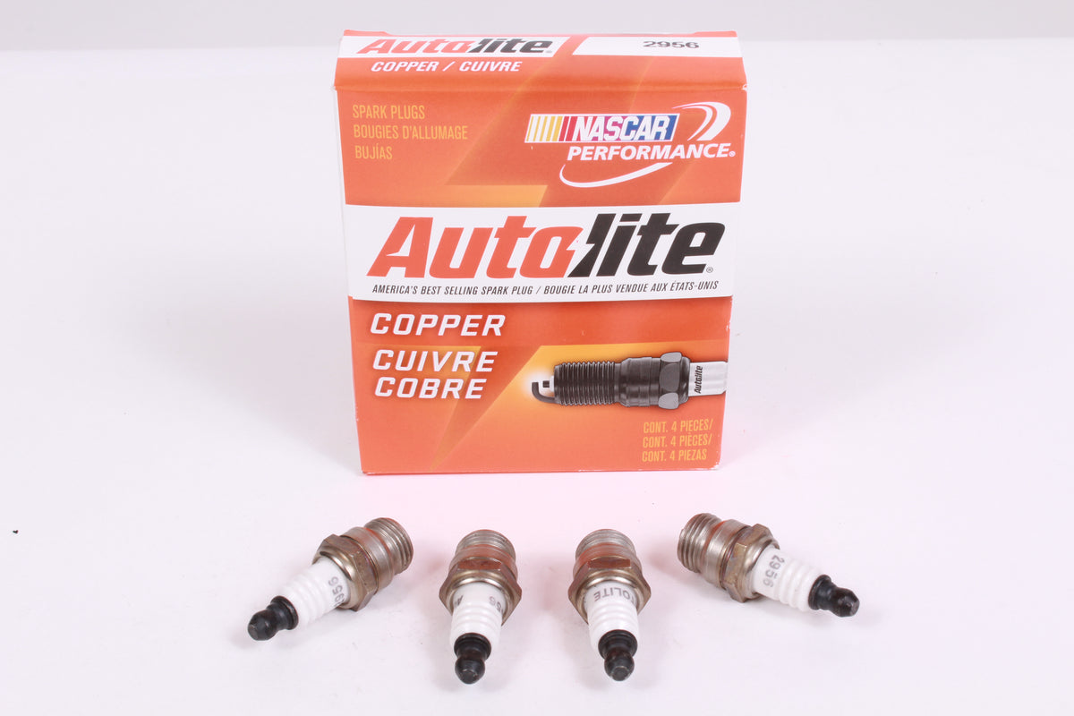 Box of 4 Genuine Autolite 2956 Copper Non-Resistor Spark Plug