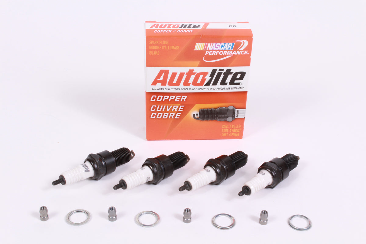 Box of 4 Genuine Autolite 66 Copper Resistor Spark Plug