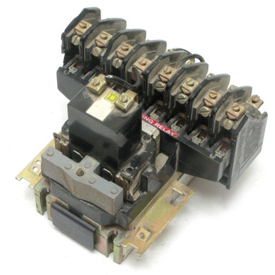Square D LL0 60 600V 20 Amp Latching Lighting Contactor, 120V Coil