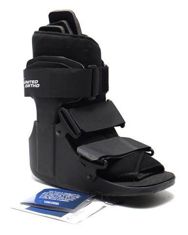 United Ortho USA14015 Short Cam Walker Fracture Boot, Medium, Black