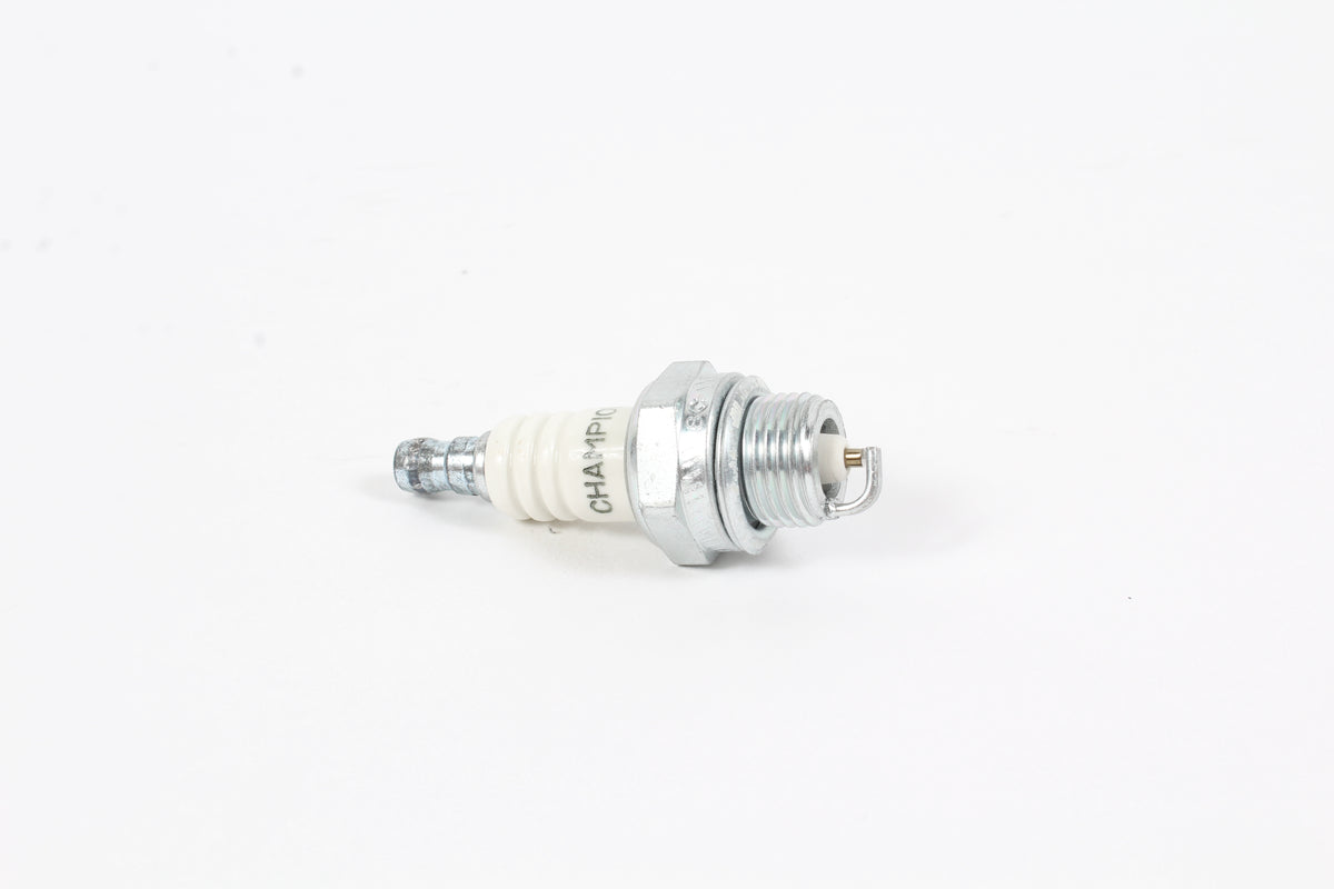 Genuine Champion CJ7Y Spark Plug Copper Plus 853
